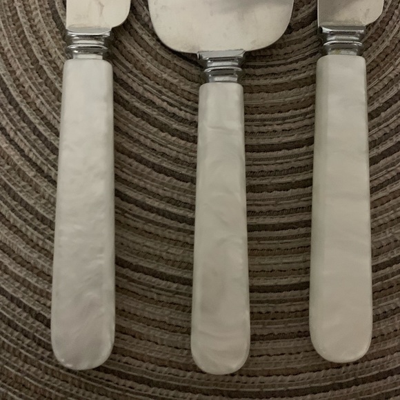 ⭐️Set Of Stainless Steel Wedding Cake Servers⭐️ - Picture 5 of 5